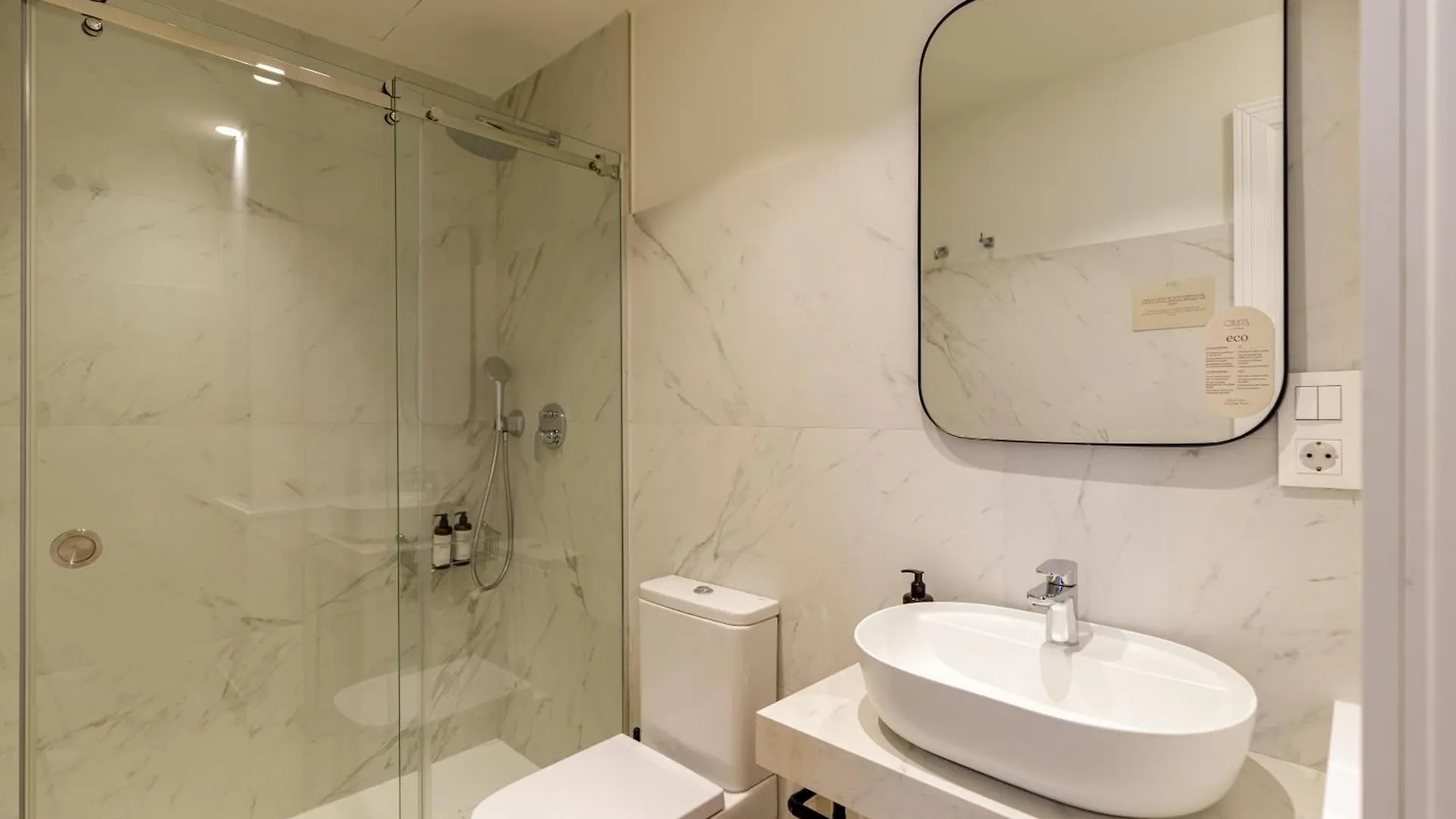 Apartamento Palacio Vegafuente By Caleta Homes Málaga