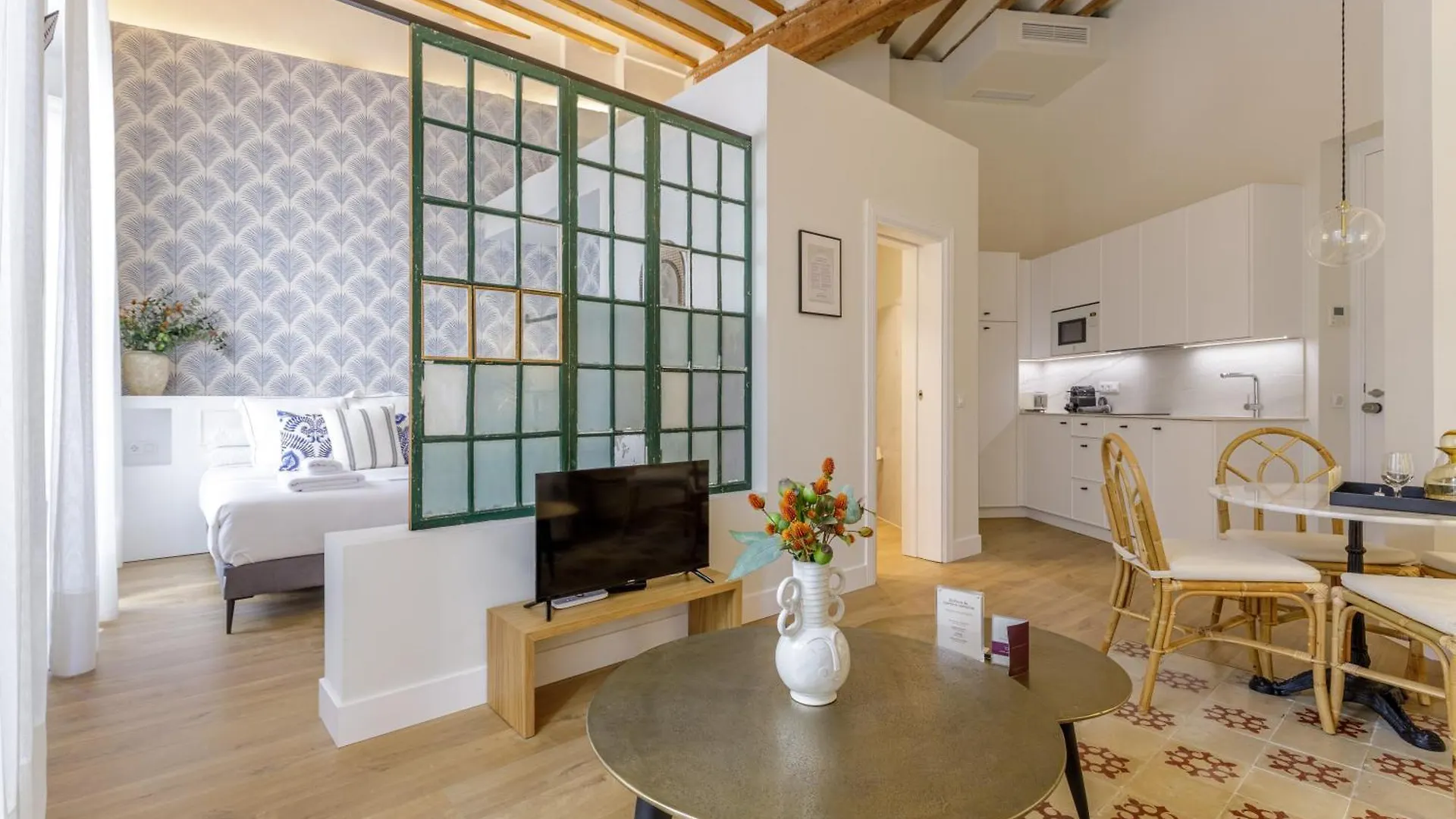 Palacio Vegafuente By Caleta Homes Málaga Apartamento