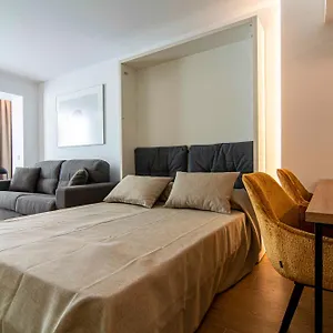 1 Abril Apartament